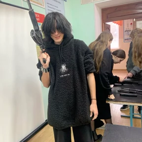 Стикер 12 из набора Gg
