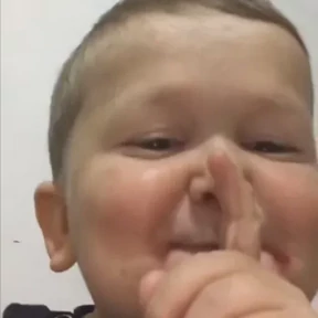 Стикер 14 из набора Хасбик
